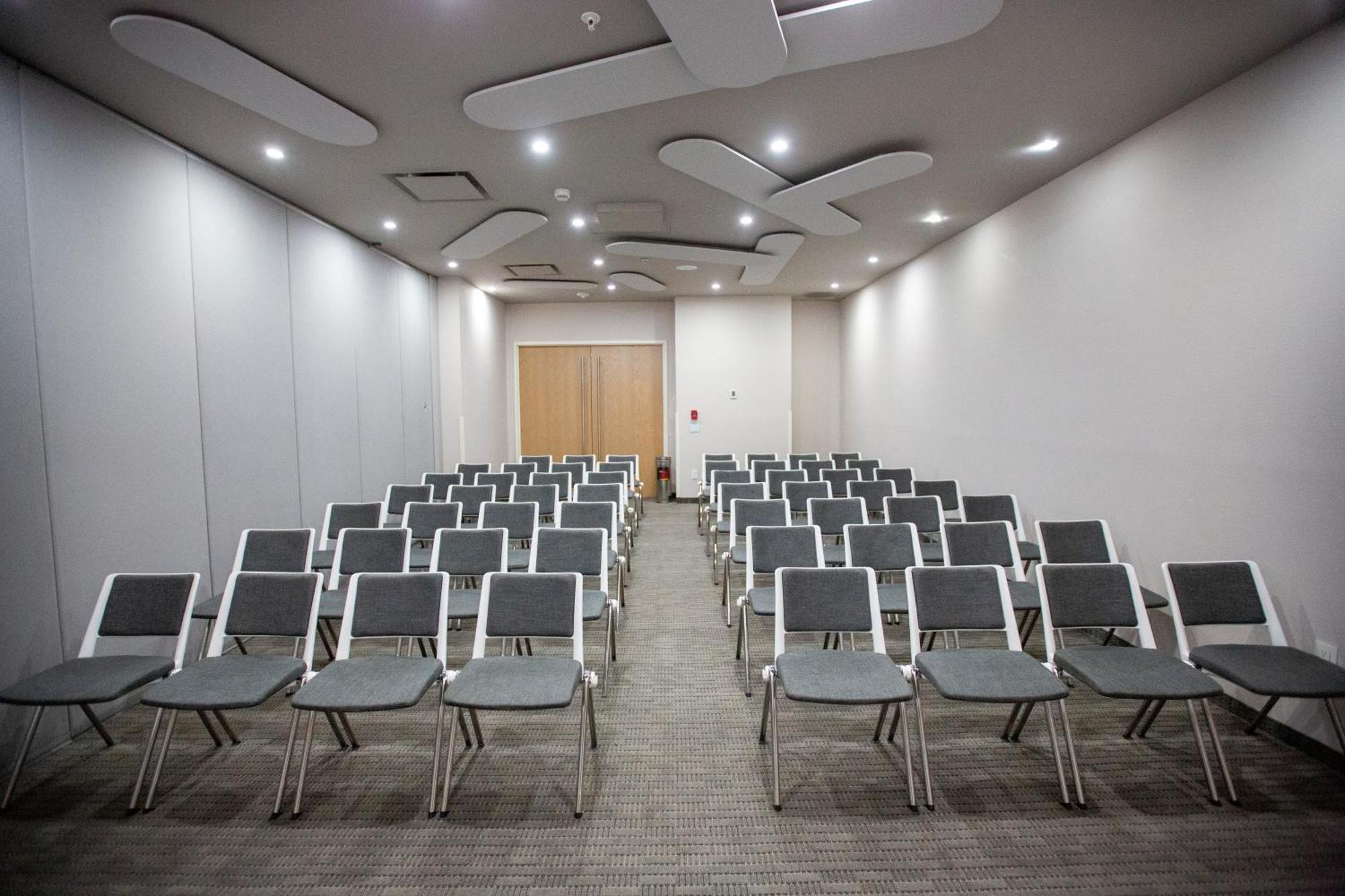 Metria Hotel León Buitenkant foto The lecture theatre
